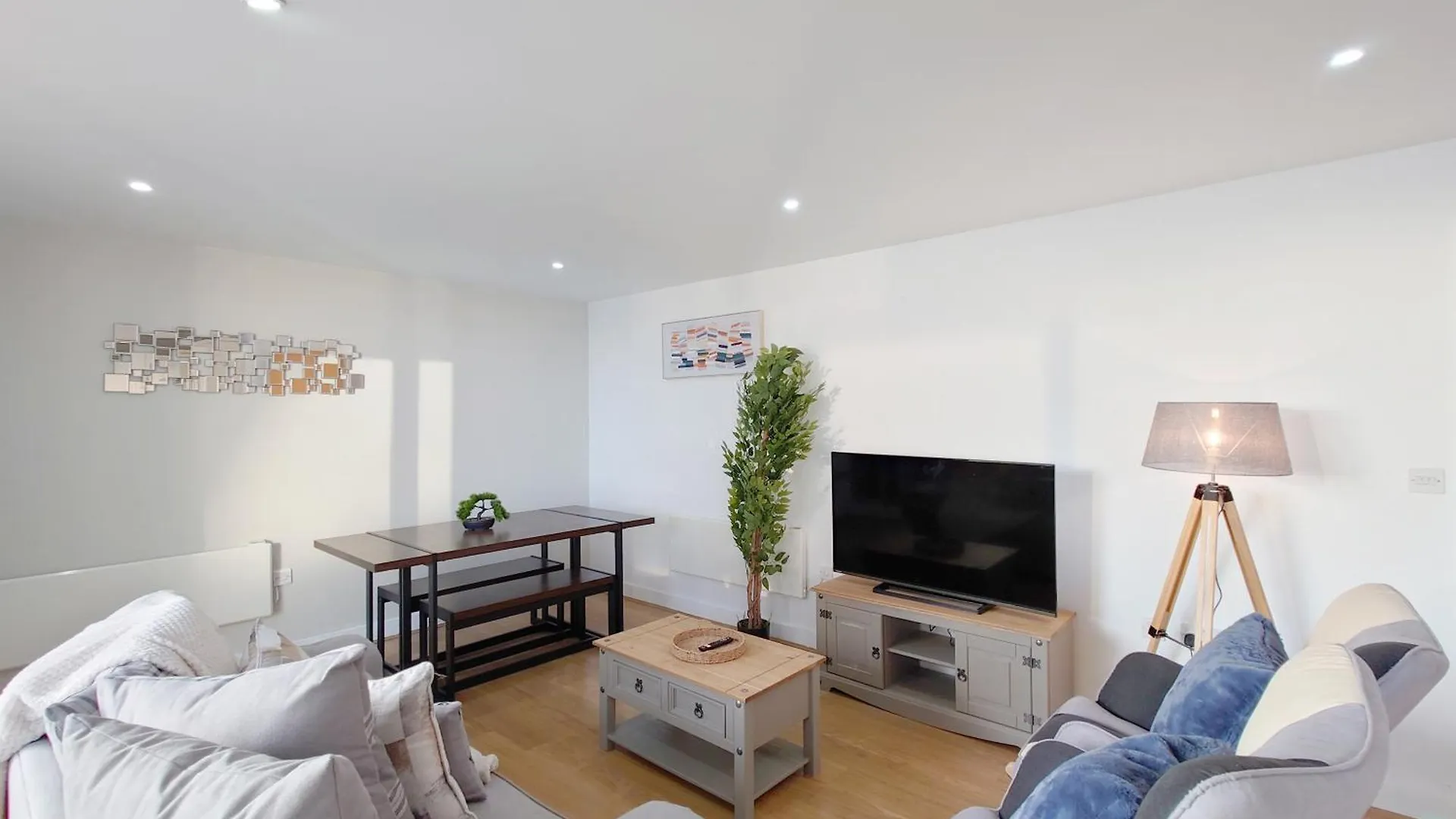 Serviced Two Bed Apartment London Docklands Beckton