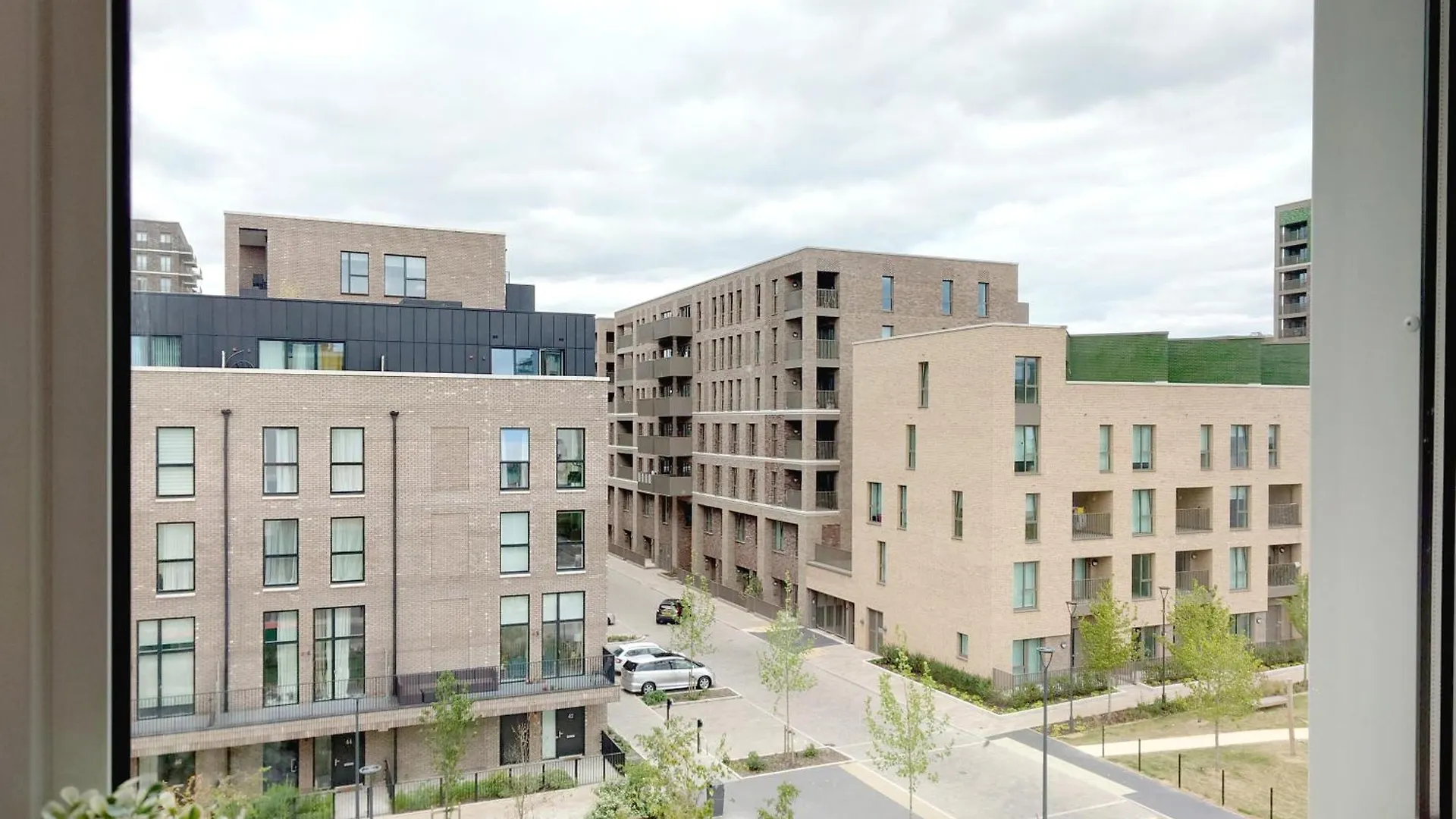Serviced Two Bed Apartment London Docklands Beckton 0*,