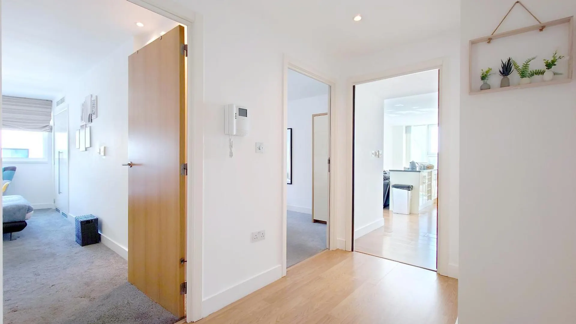 Serviced Two Bed Apartment London Docklands Beckton